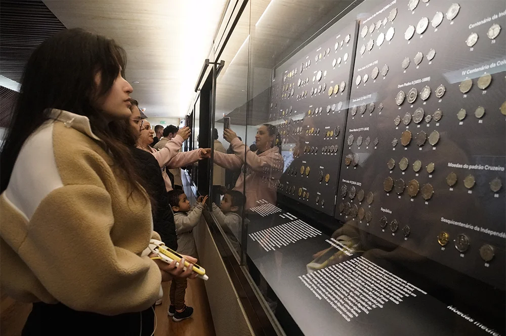 Catalogar: Moedas e Medalhas